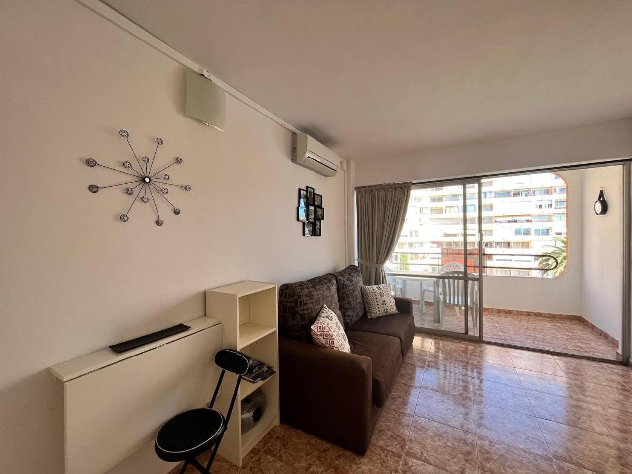 Estudio Con Tres Piscinas Comunitarias Y Pista De Tenis Roses Eksteriør bilde